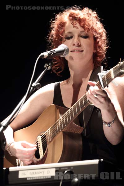 ROSIE DOONAN - 2012-09-10 - PARIS - La Cigale - 